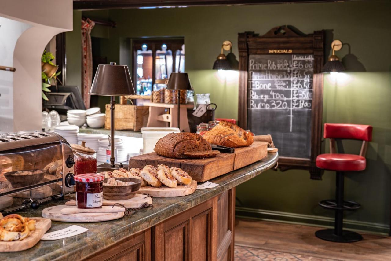 The Double Red Duke, Cotswolds Hotel