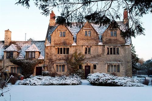 The Double Red Duke, Cotswolds