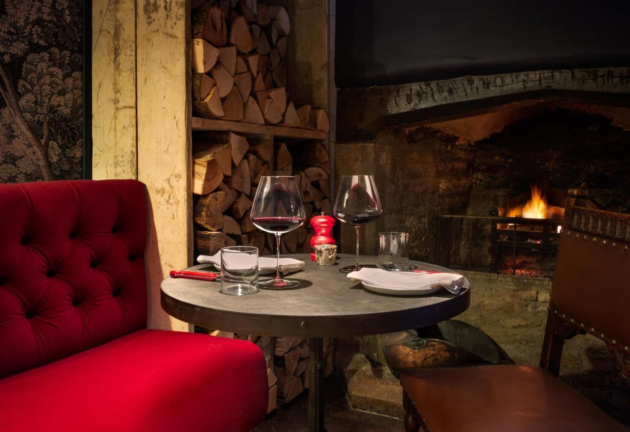 The Double Red Duke, Cotswolds 4* Witney